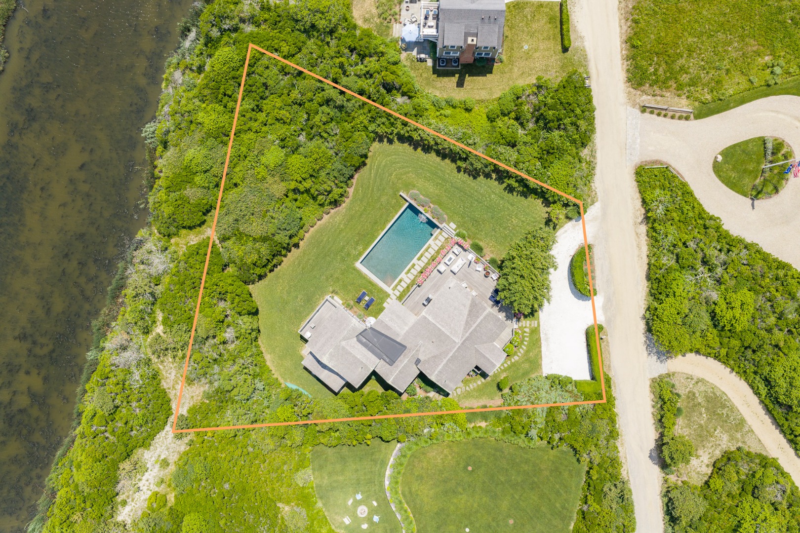 45 Starbuck Road Nantucket, MA 02554 - Photo 22 of 23