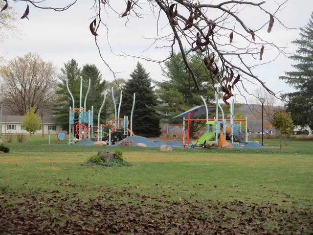 $47,500 | 24 South, North Freedom, WI 53951