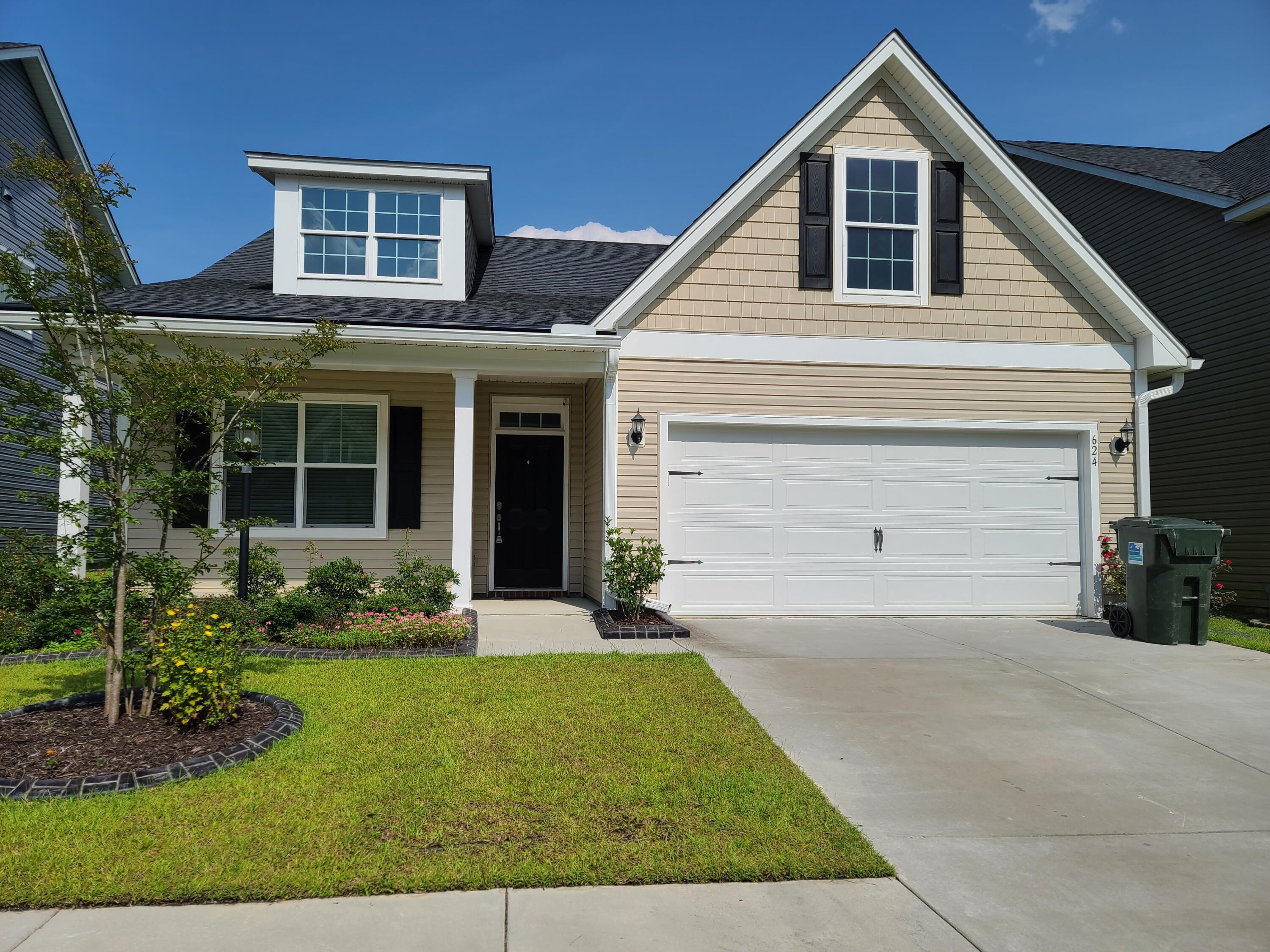 624 Pendleton Drive Moncks Corner, SC 29461 - Photo 1 of 18 Pendleton 1