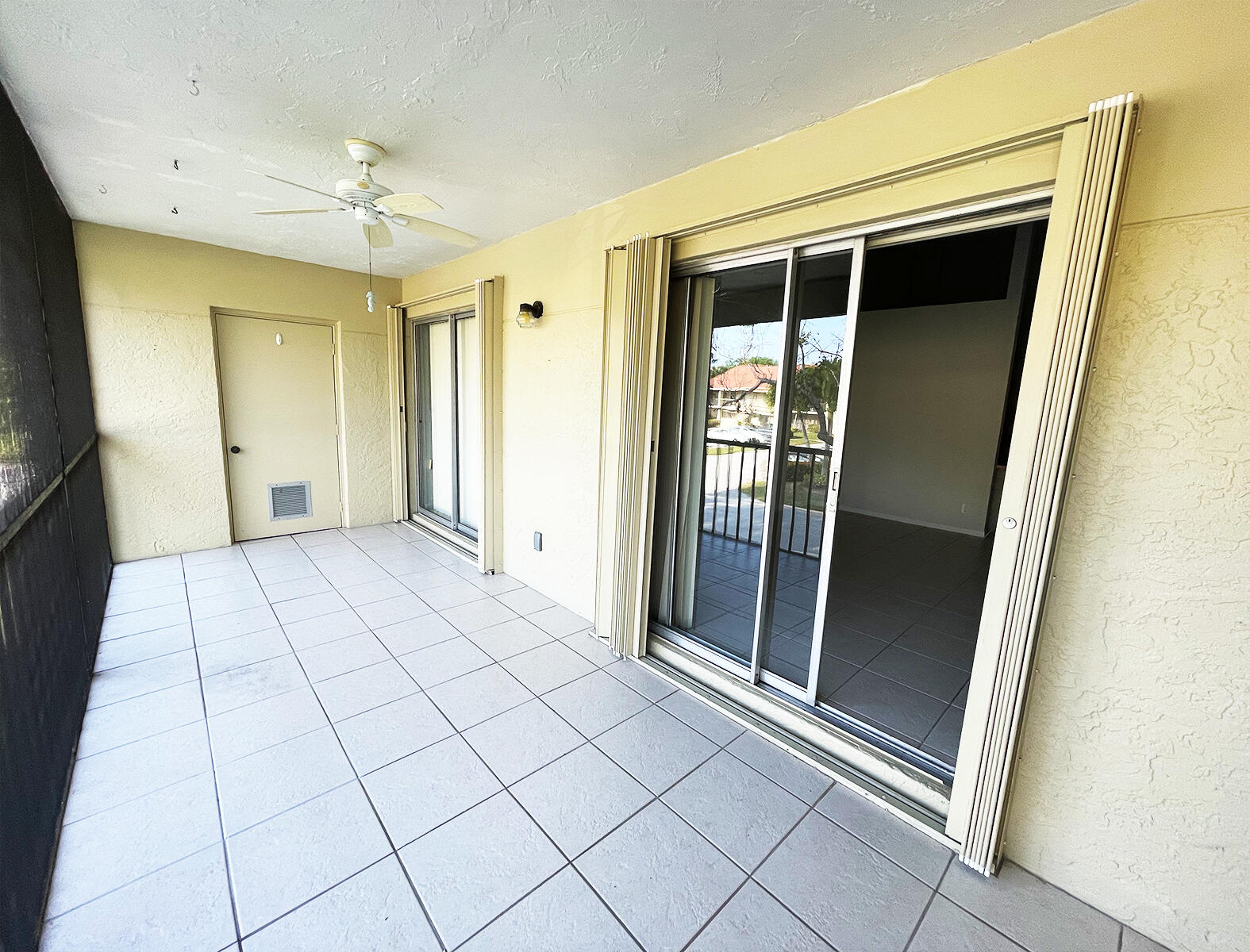 6572 Chasewood Drive, Unit E Jupiter, FL 33458 - Photo 7 of 23 a view of empty room