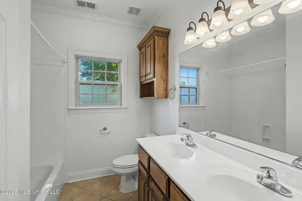 $469,000 | 4425 Chamberlin Oaks Drive, Hernando, MS 38632