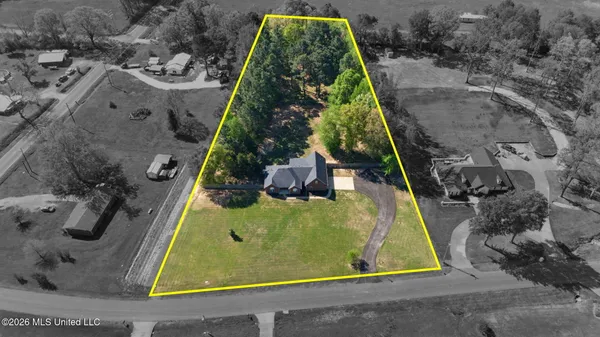 $469,000 | 4425 Chamberlin Oaks Drive, Hernando, MS 38632