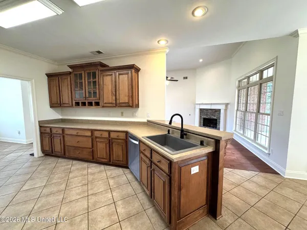 $469,000 | 4425 Chamberlin Oaks Drive, Hernando, MS 38632