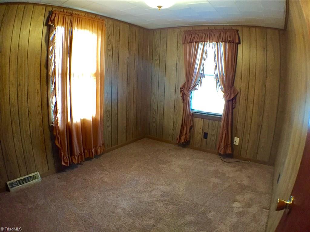 584 Cid Road Lexington, NC 27292 - Photo 11 of 23