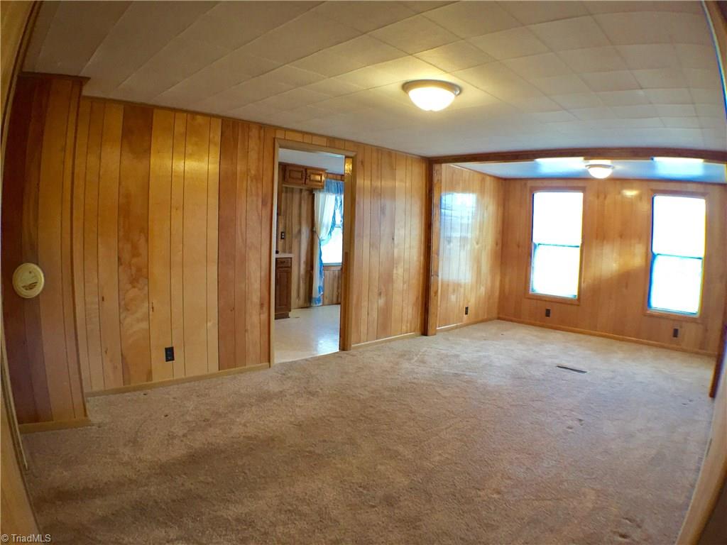 584 Cid Road Lexington, NC 27292 - Photo 5 of 23