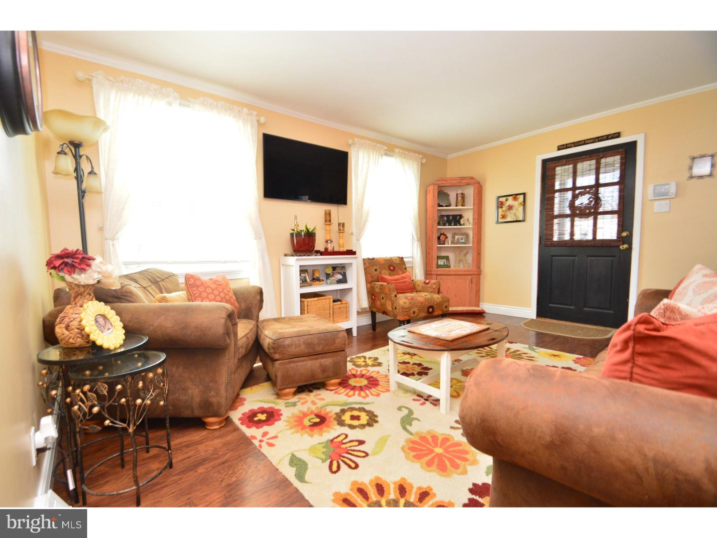 802 Poplar Road Hellertown, PA 18055 - Photo 5 of 25 Gallery Image 5