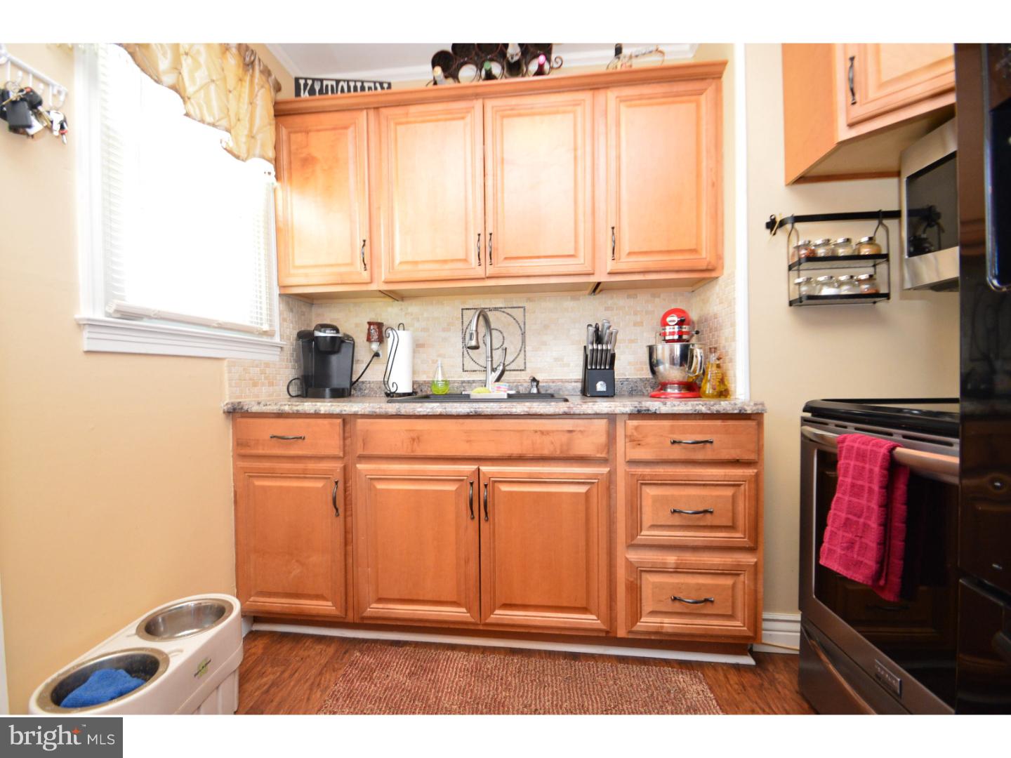 802 Poplar Road Hellertown, PA 18055 - Photo 6 of 25 Gallery Image 6