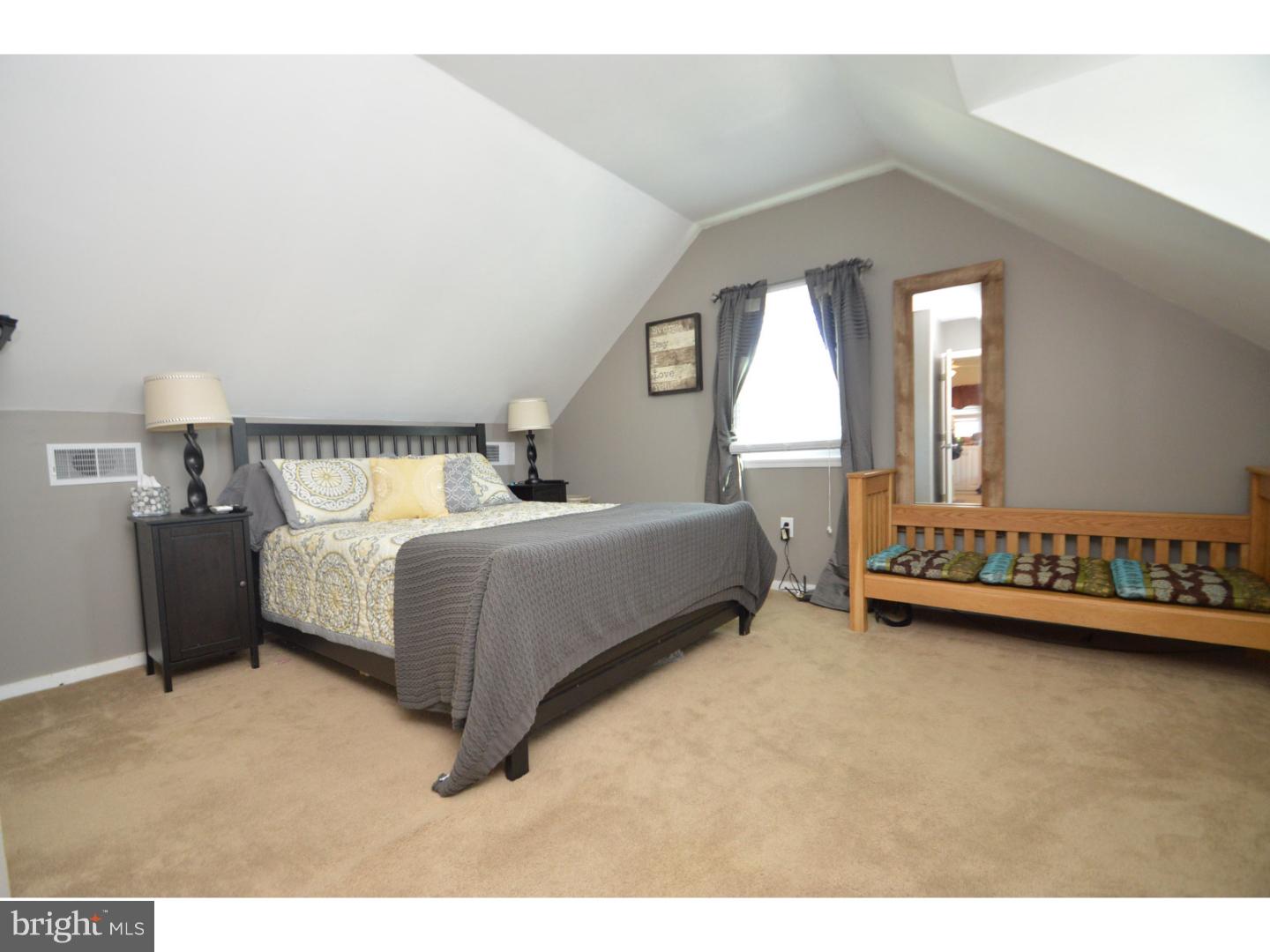 802 Poplar Road Hellertown, PA 18055 - Photo 10 of 25 Gallery Image 10