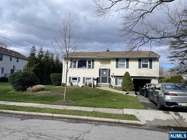 157 Windsor Road Paramus, NJ 07652 - Photo 2 of 33