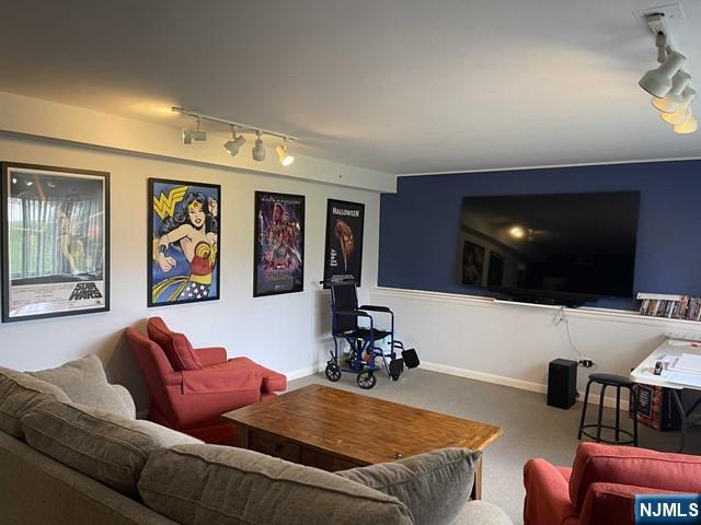 157 Windsor Road Paramus, NJ 07652 - Photo 26 of 33