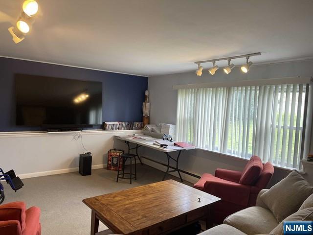 157 Windsor Road Paramus, NJ 07652 - Photo 27 of 33