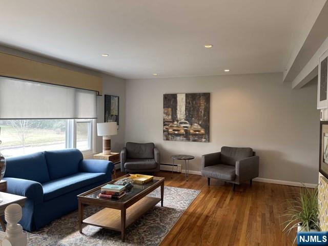 157 Windsor Road Paramus, NJ 07652 - Photo 3 of 33