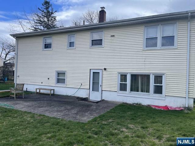 157 Windsor Road Paramus, NJ 07652 - Photo 32 of 33