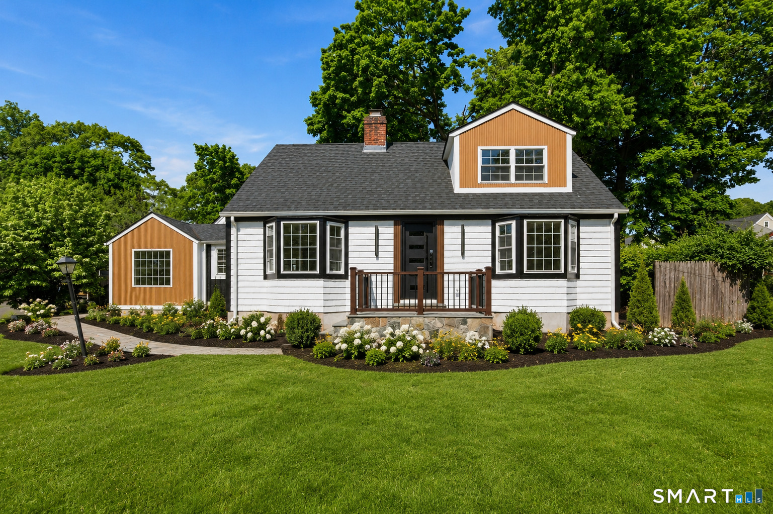 1646 Jennings Road Fairfield, CT 06824 - Photo 1 of 40