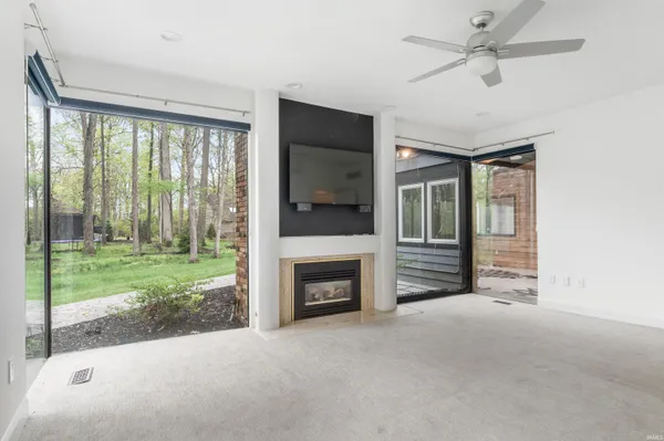 $789,900 | 713 Rollingwood Lane, Fort Wayne, IN 46845