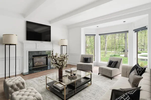 $789,900 | 713 Rollingwood Lane, Fort Wayne, IN 46845