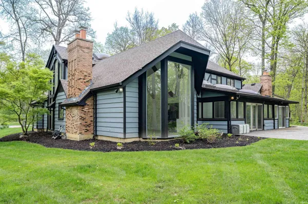 $789,900 | 713 Rollingwood Lane, Fort Wayne, IN 46845