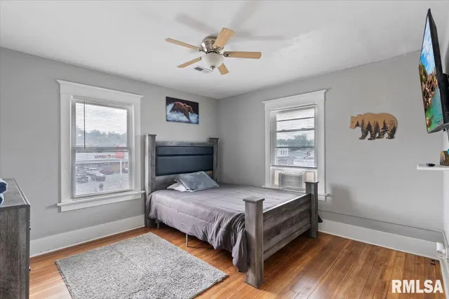 $150,000 | 1035 17th Avenue, Rock Island, IL 61201