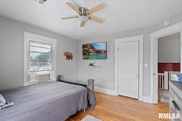 $150,000 | 1035 17th Avenue, Rock Island, IL 61201