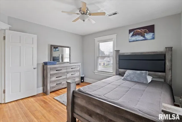 $150,000 | 1035 17th Avenue, Rock Island, IL 61201