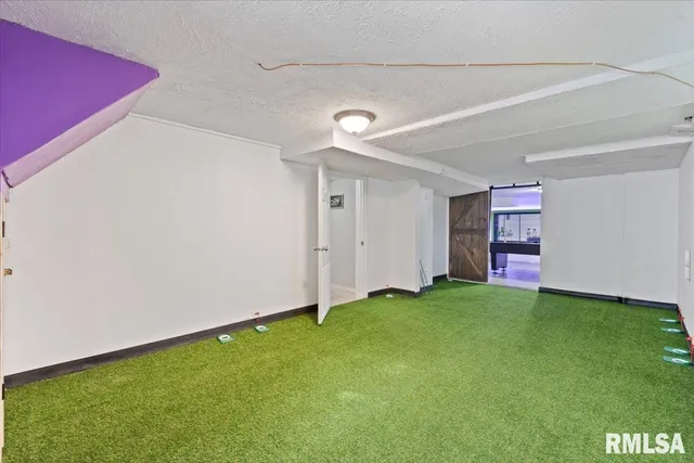 $150,000 | 1035 17th Avenue, Rock Island, IL 61201