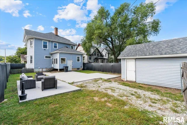 $150,000 | 1035 17th Avenue, Rock Island, IL 61201