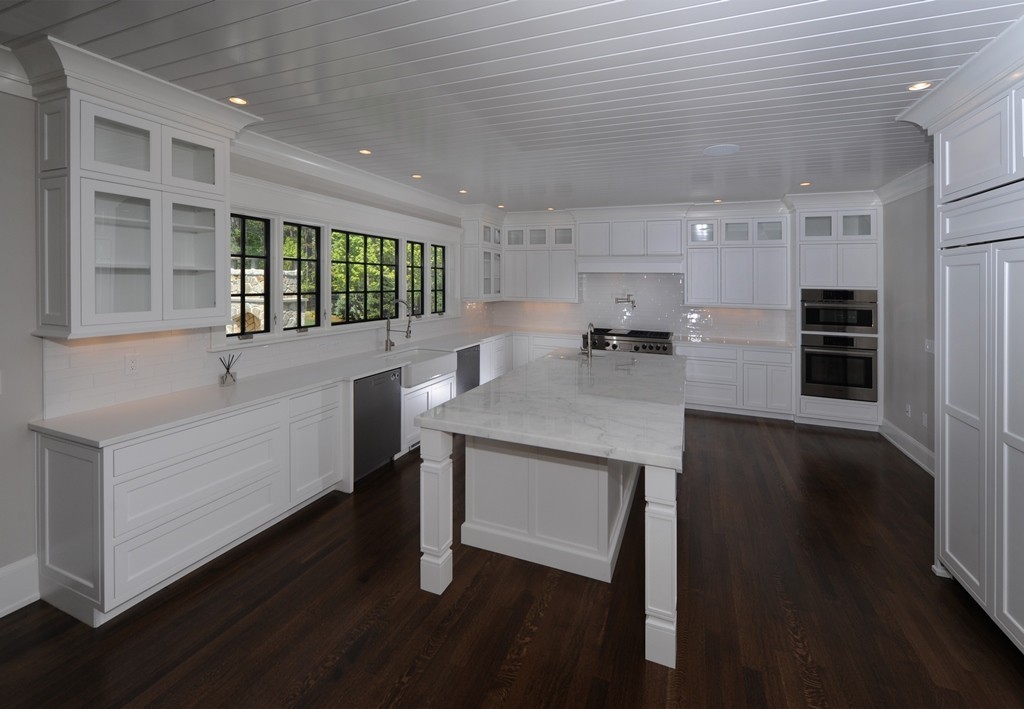 159 Dover Road Wellesley, MA 02482 - Photo 3 of 20