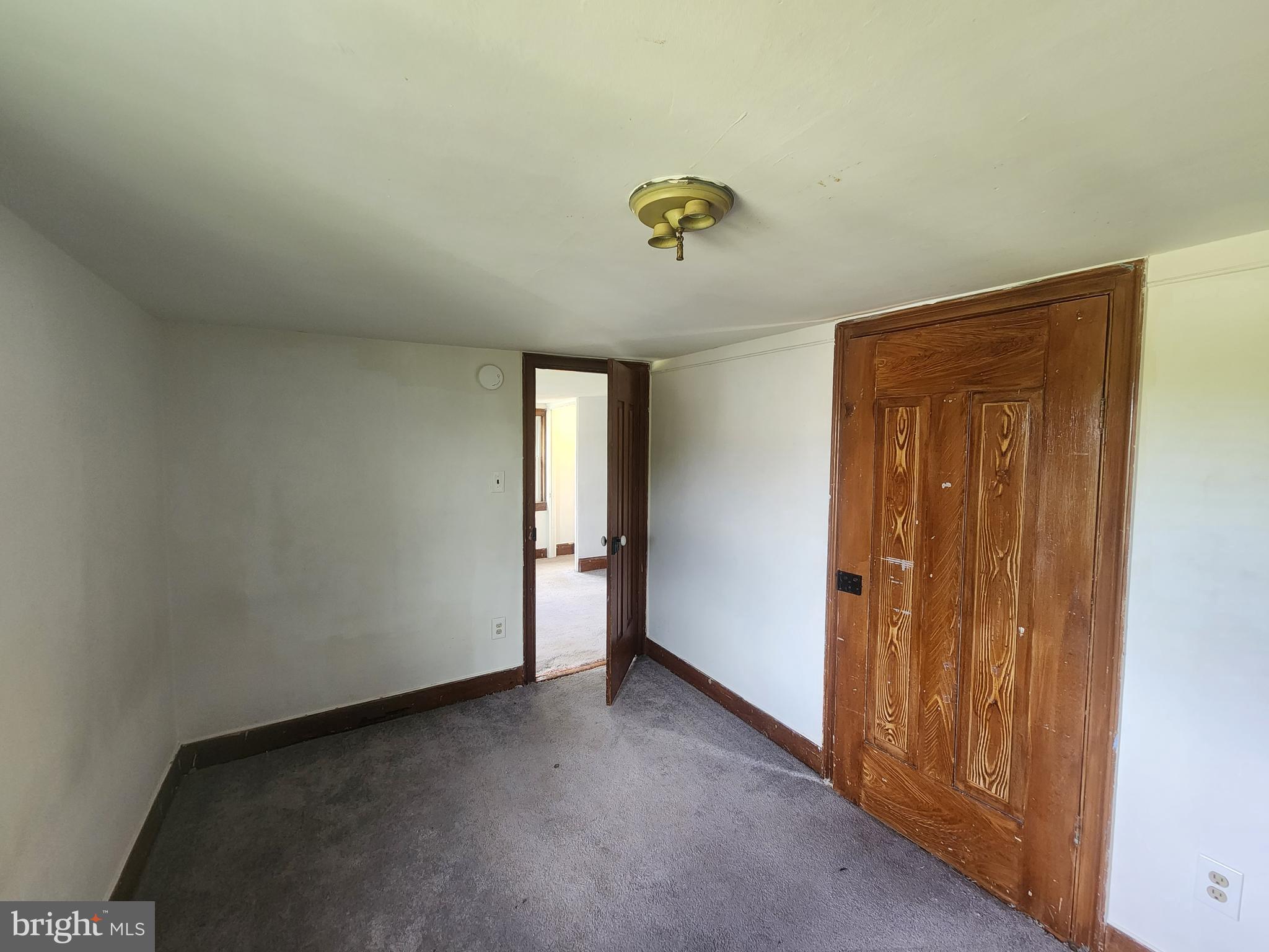 2296 Valley Road Manheim, PA 17545 - Photo 27 of 80