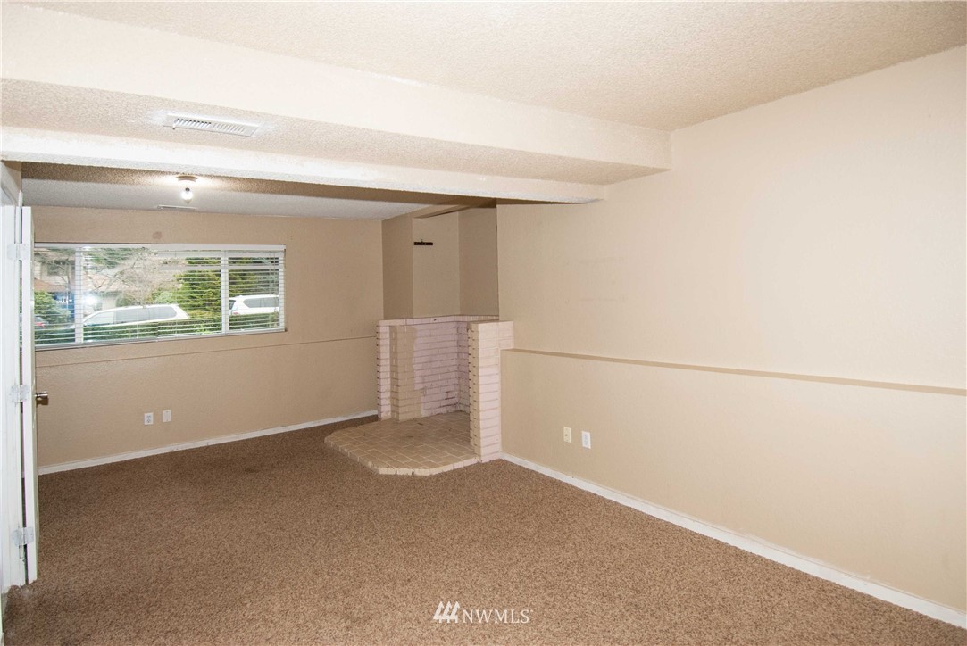 2118 168th Street Southeast Bothell, WA 98012 - Photo 8 of 11