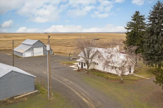 $625,000 | 33540 Manke Road, Sprague, WA 99032