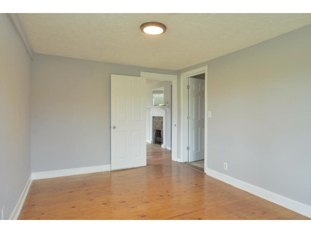 5354 Dishner Valley Road Bristol, VA 24202 - Photo 13 of 36 Photo 13
