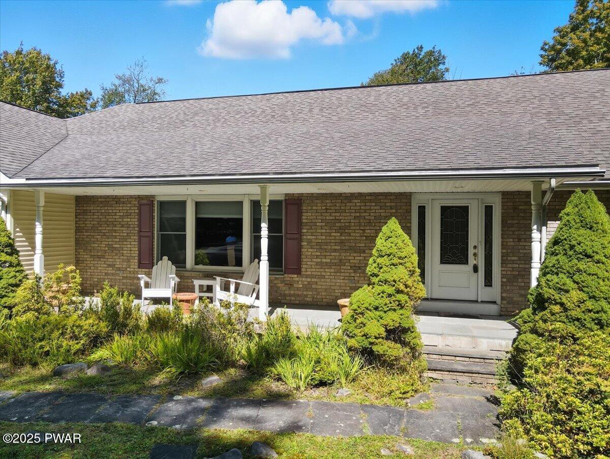 127 Huckleberry Road Newfoundland, PA 18445 - Photo 4 of 40