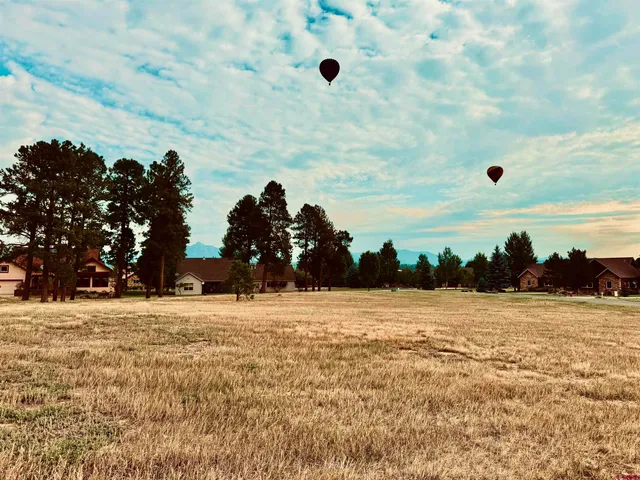 a view of dirt field