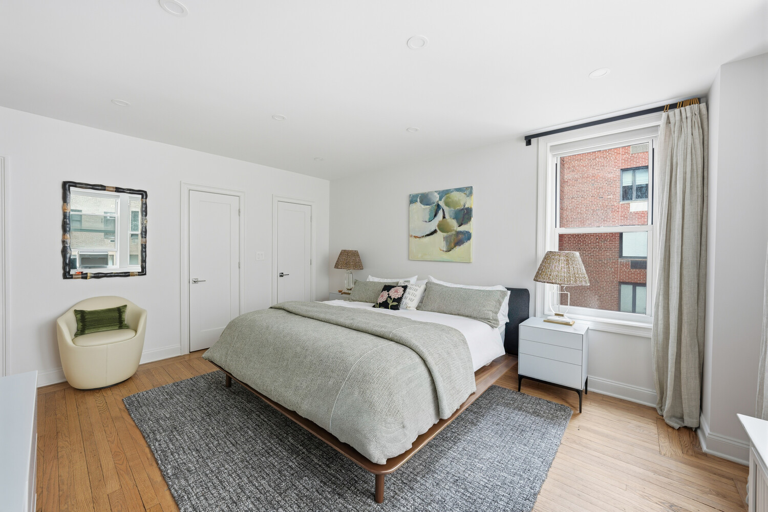 50 East 72nd Street, Unit 10B Manhattan, NY 10021 - Photo 8 of 25