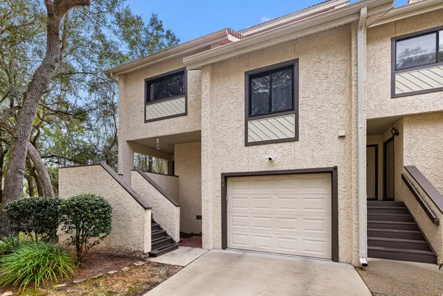 $350,000 | 86 Marina Cove Drive, Niceville, FL 32578