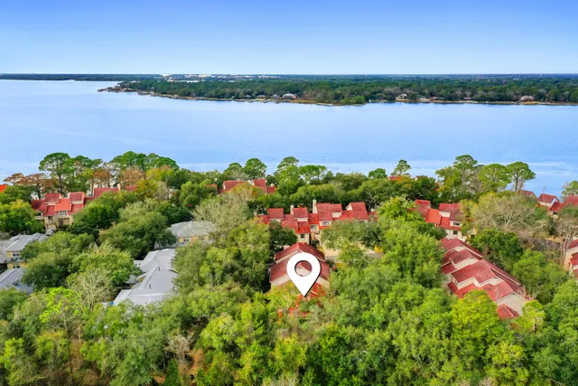 $350,000 | 86 Marina Cove Drive, Niceville, FL 32578