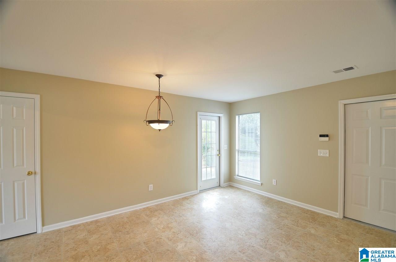 411 Walker Way Pelham, AL 35124 - Photo 11 of 23
