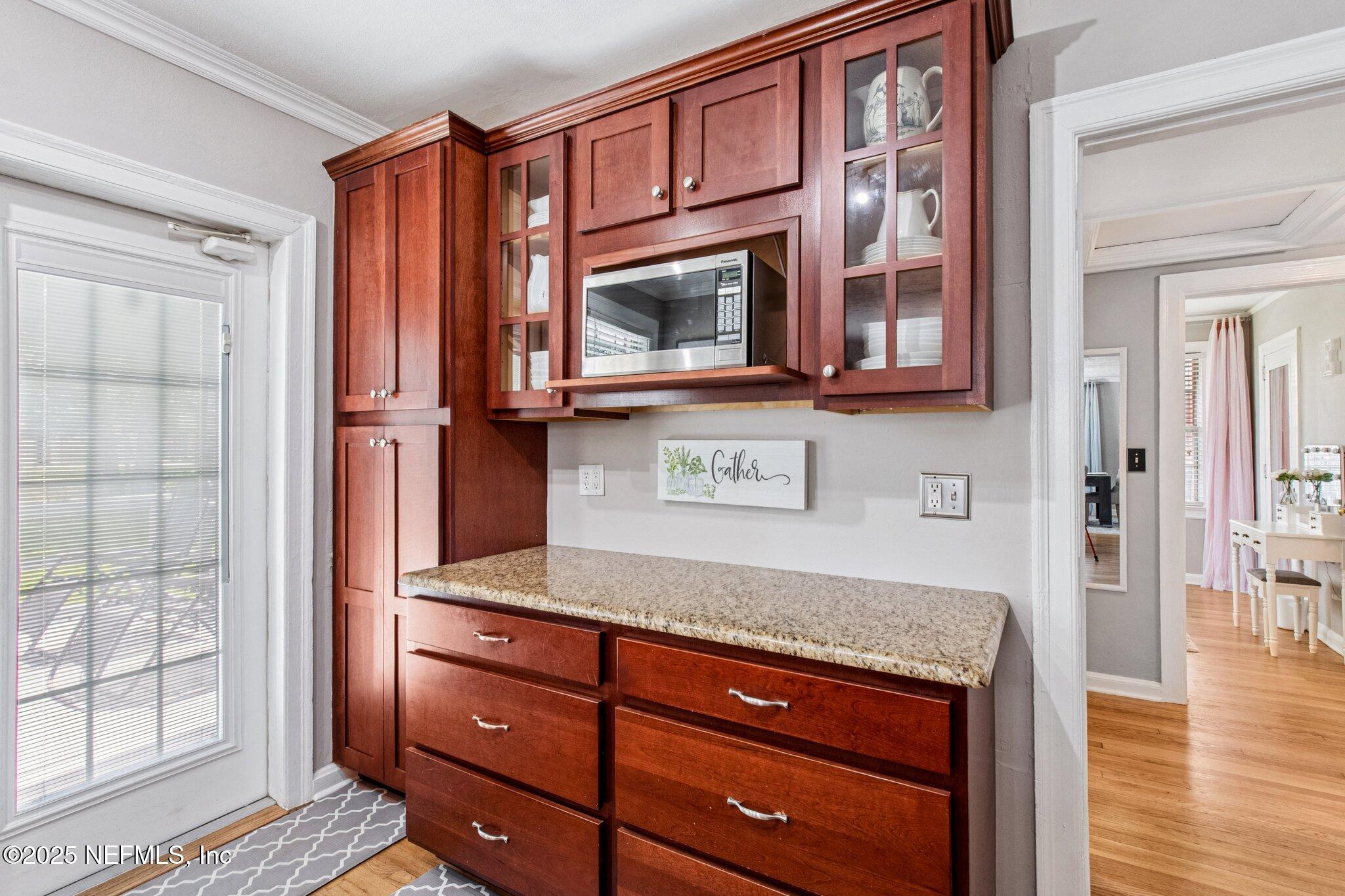 813 Old Hickory Road Jacksonville, FL 32207 - Photo 20 of 45 16-web-or-mls-Old Hickory Rd-S0907-016