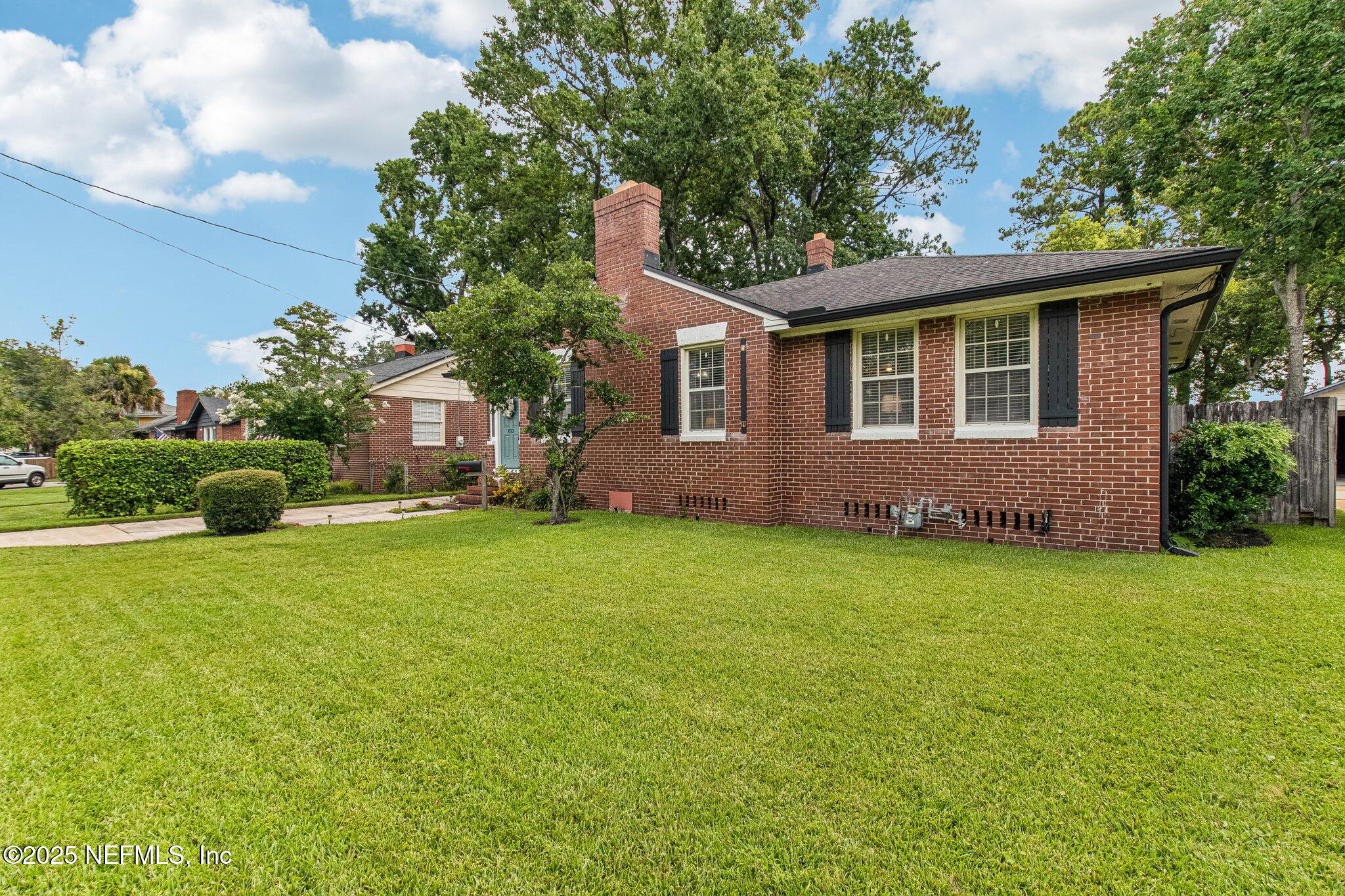 813 Old Hickory Road Jacksonville, FL 32207 - Photo 4 of 45 2-web-or-mls-Old Hickory Rd-S0907-002