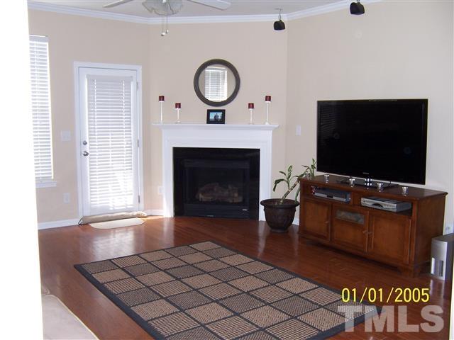 2716 Chilton Place Raleigh, NC 27616 - Photo 3 of 10 Gallery Image 3