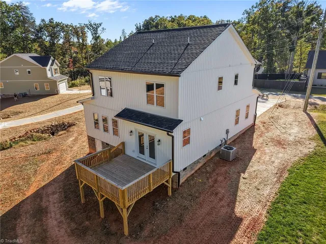 $375,000 | 513 Woods Drive, Randleman, NC 27317