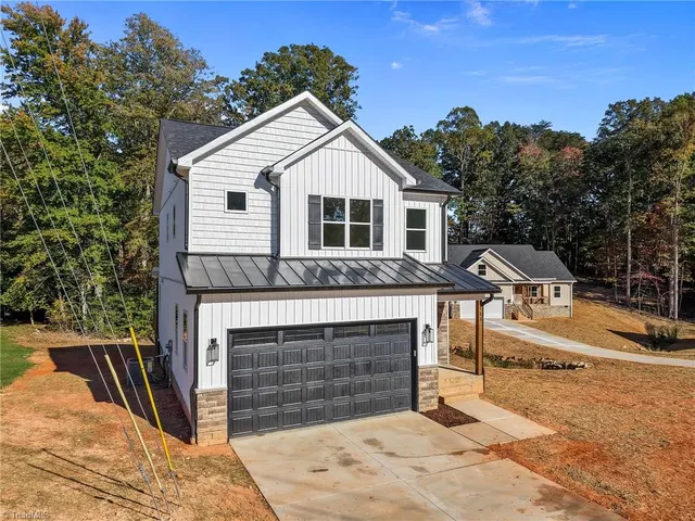 $375,000 | 513 Woods Drive, Randleman, NC 27317