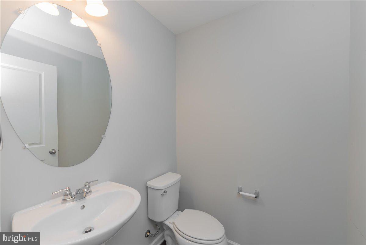 43468 Old Ryan Road Ashburn, VA 20148 - Photo 34 of 49 Gallery Image 34