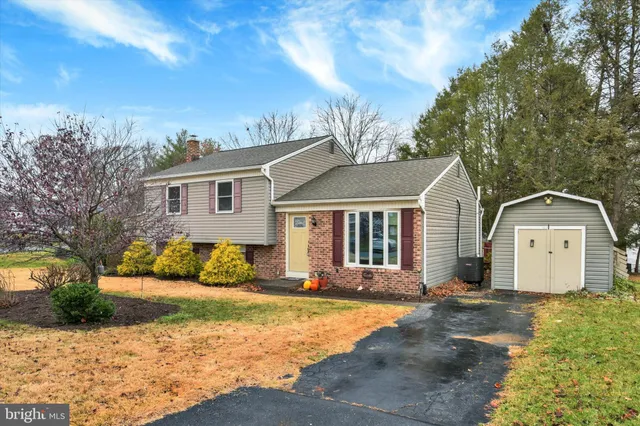 $325,000 | 5586 Edsel Street, Harrisburg, PA 17109