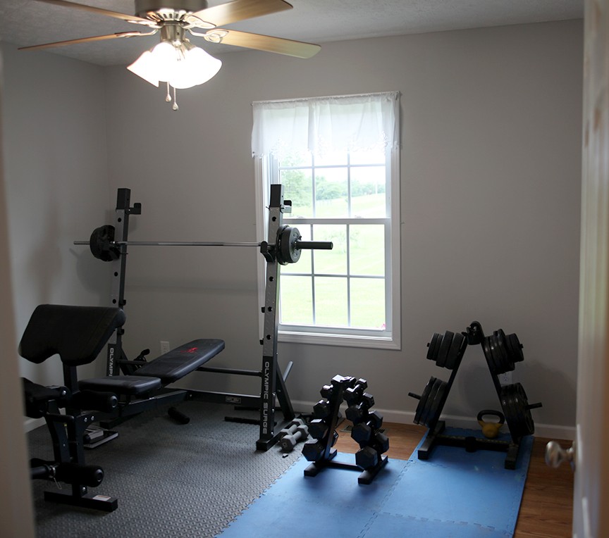 1047 Mooneyhan Road Springfield, TN 37172 - Photo 20 of 29 a view of a room with gym equipment