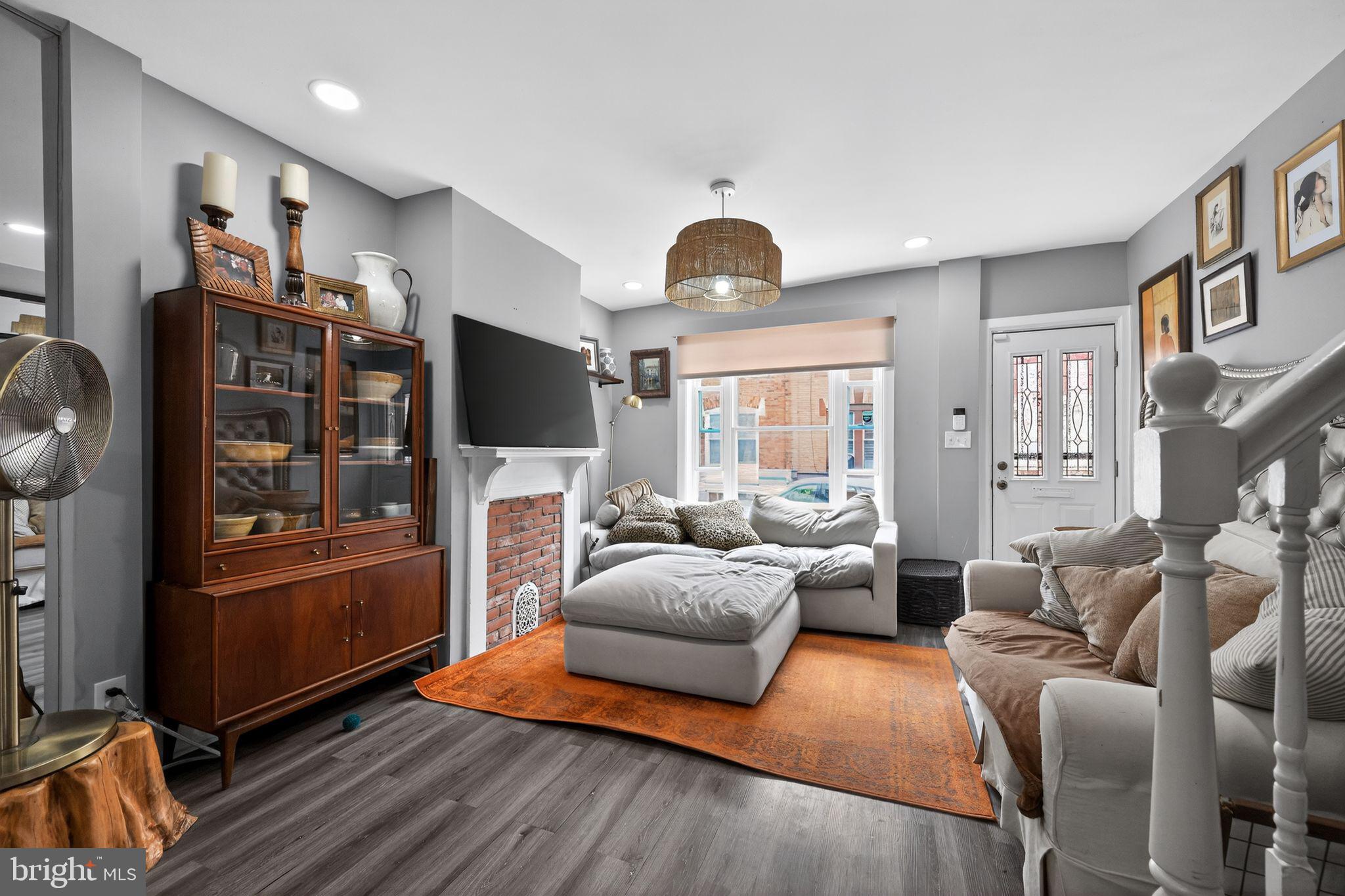 2237 McClellan Street Philadelphia, PA 19145 - Photo 4 of 29