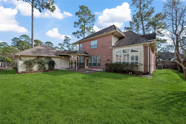 $569,900 | 2510 Pebble Stream Court, Kingwood, TX 77345