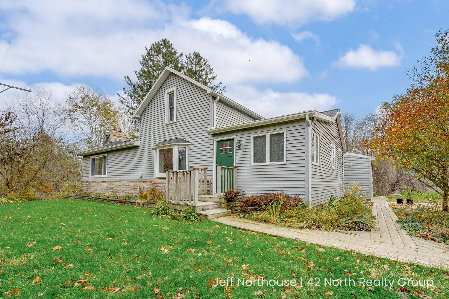 5560 Lacey Road Dowling, MI 49050 - Photo 1 of 65 29-WM5560lacey-29