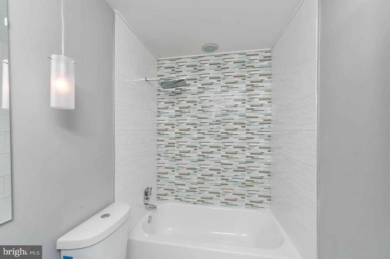 3512 Sussex Road Baltimore, MD 21207 - Photo 16 of 30 Bath