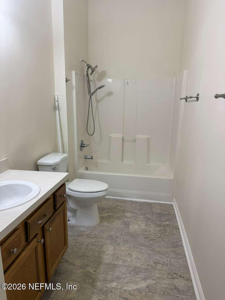 7920 Merrill Road, Unit 803 Jacksonville, FL 32277 - Photo 7 of 9 PHOTO-2025-10-18-12-38-13 (5)